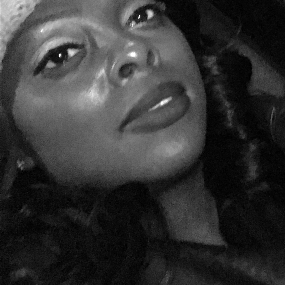 Meet your Posher, J.